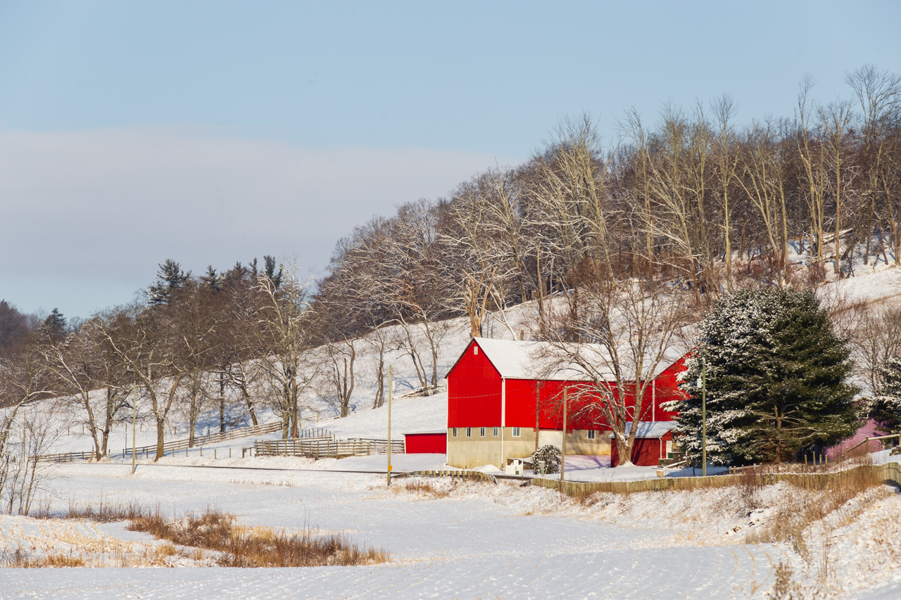 Amish barn in winter