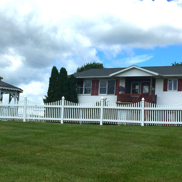 Mel & Mary's Cottages